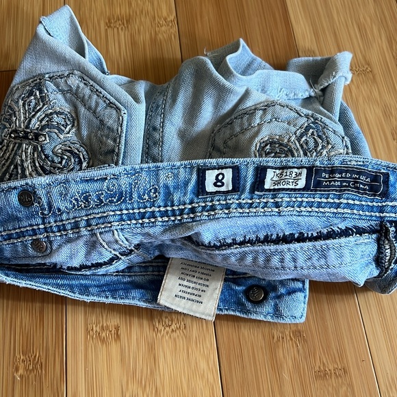 Girls Miss Me jean short size 8 - Picture 3 of 4